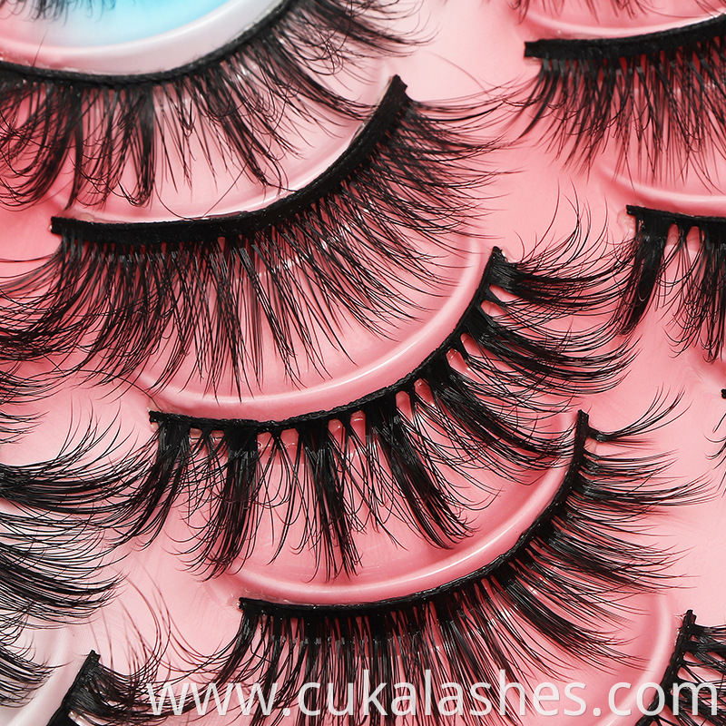 Classic Lashes